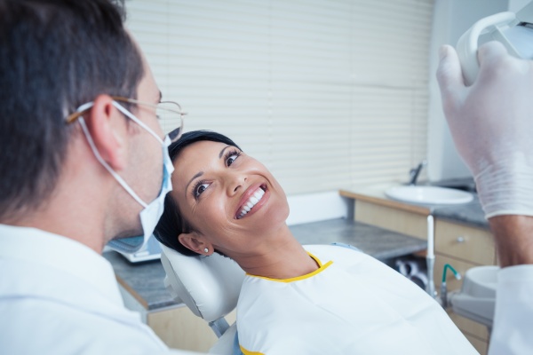 Laser dentistry: Key advantages and disadvantages to consider